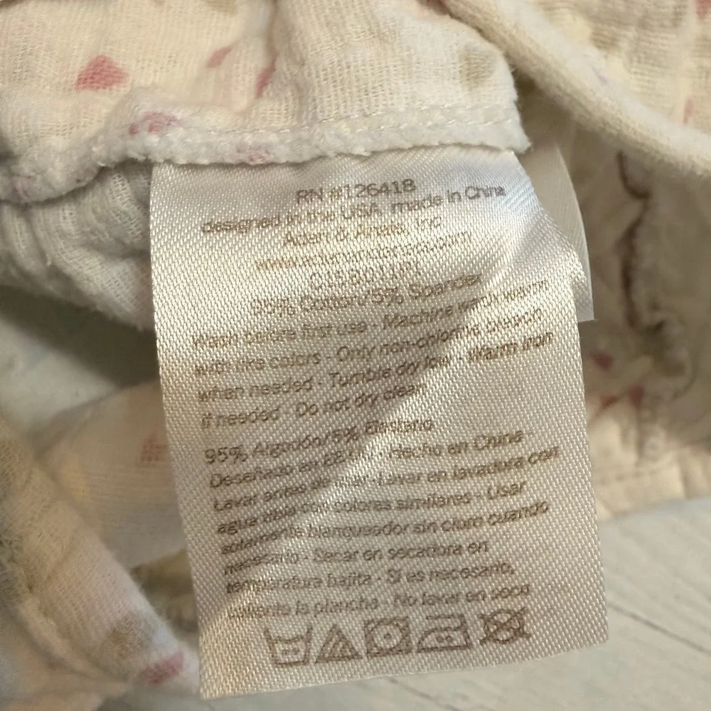 Aden &‎ anais baby long sleeve kimono bodysuit 6-9 months